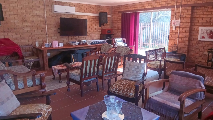 9 Bedroom Property for Sale in Parys Free State